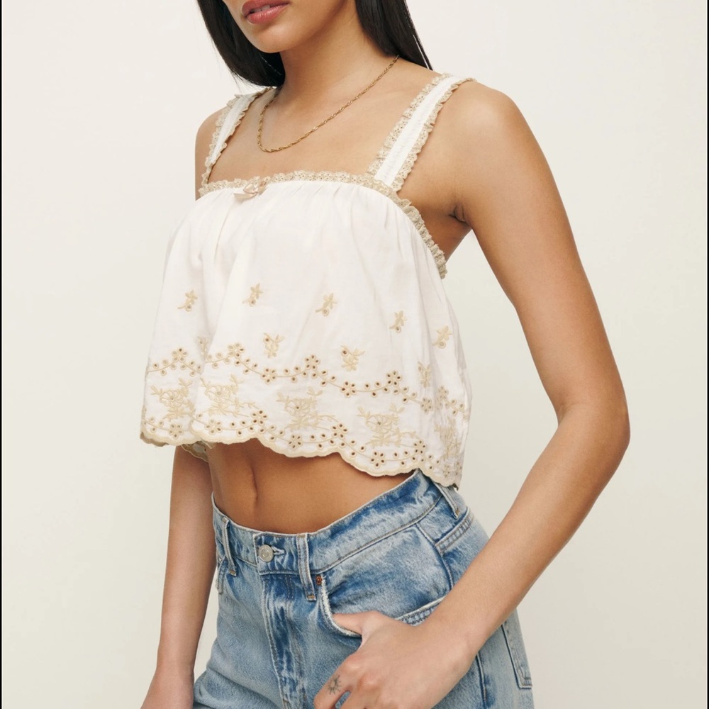 NEW Reformation PAIGE Crop Top Embroidery Cream Adjustable Sleeveless Medium NWT